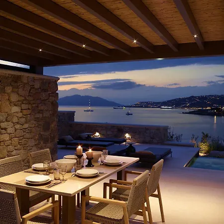 Vila Bonzoe & Mykonos Town