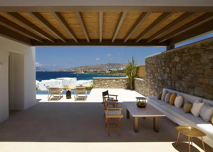 Bonzoe & Mykonos Town