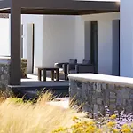 Bonzoe & * Mykonos Town