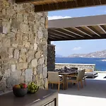 Bonzoe & Mykonos Town
