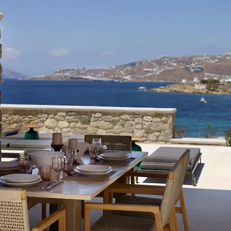 Bonzoe & Mykonos Town