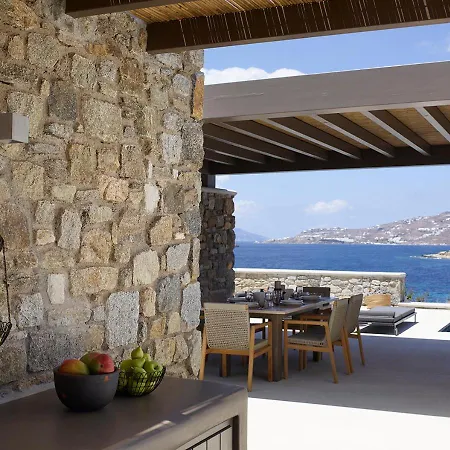 Bonzoe & Mykonos Town