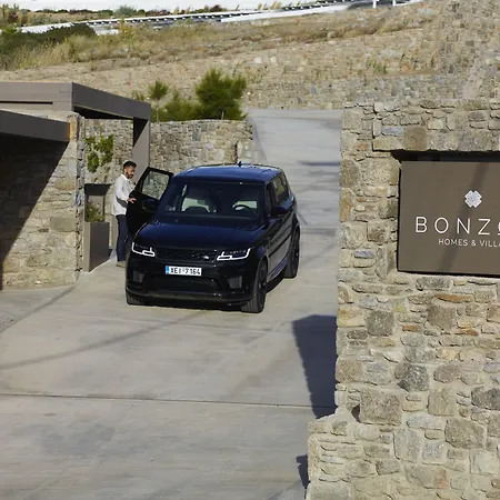 Bonzoe & Βίλα *