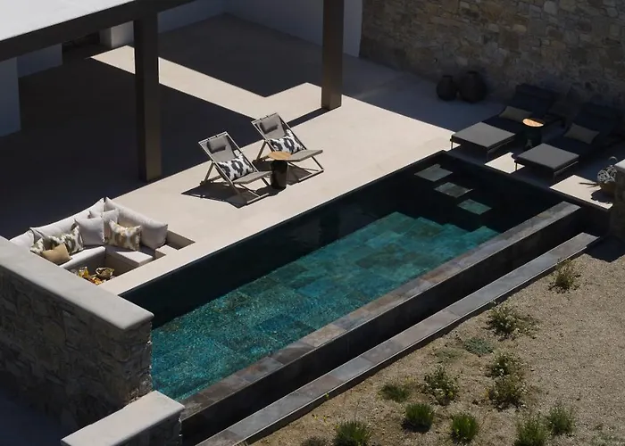 Bonzoe & Mykonos Town