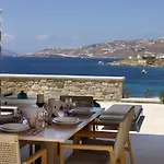 Bonzoe & Mykonos Town