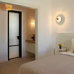 Bonzoe & Mykonos Town